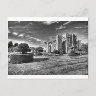 Postal castillo cualquiera 2 blanco y negro.jpg