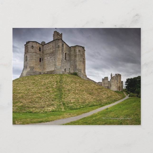 Postal Castillo de Warkworth en Northumberland, (Anverso)