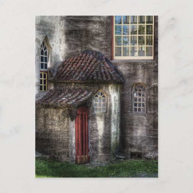 Postal Castillo - La puerta oculta detrás (Anverso)