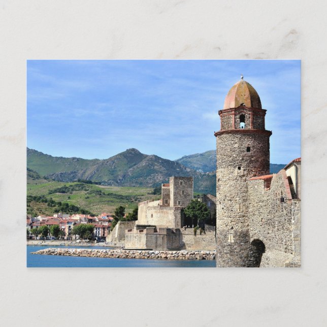 Postal Castillo y iglesia de Collioure en Francia (Anverso)