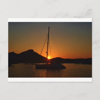 Postal Catamarán al atardecer Ibiza.JPG