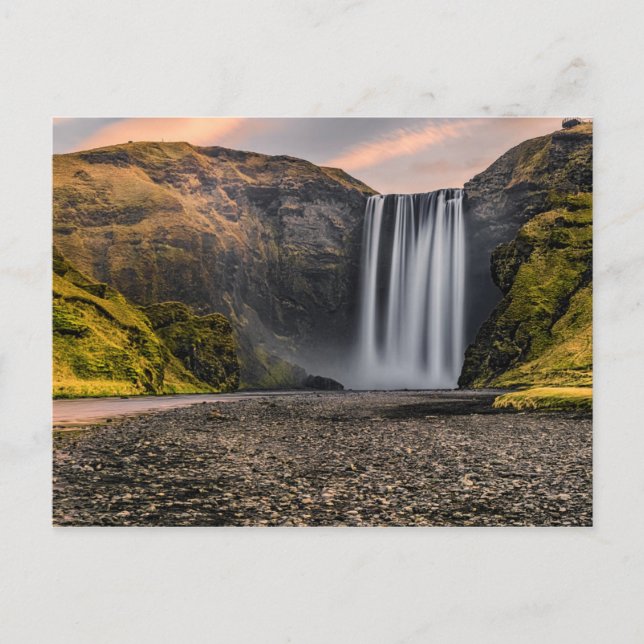 Postal Catarata Skogafoss en el amanecer matutino (Anverso)