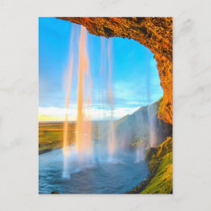 Postal Catarata sobre la naturaleza de las rocas fotograf