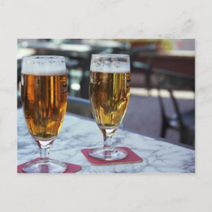Postal Chablis; dos cervezas frías a 42 grados en un calu
