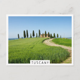 Postal Chalet de campo con cipreses en la Toscana
