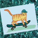 Postal ¡Chequea a Meowt! Skateboarding Tabby Cat PERSONAL<br><div class="desc">¡CHECK MEOWT! ¿Has visto alguna vez a un gato de patinaje? PERSONALIZAR agregando tu propio texto si lo deseas. Revisa esta graciosa tarjeta de gato y revisa mi tienda para ver más artículos como tazas,  pegatinas y más. Y por supuesto más cosas de gatos también.</div>
