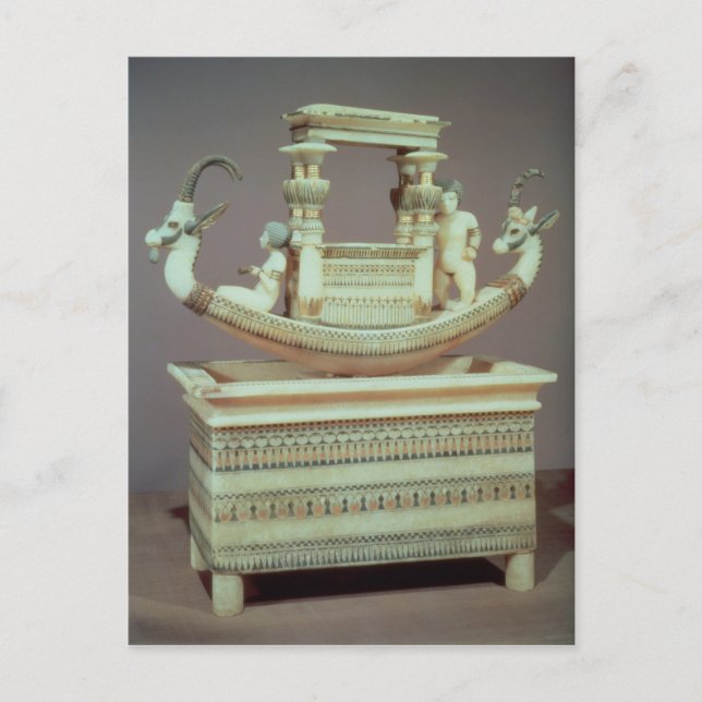 Postal Chest con un barco decorado con dos cabezas (Anverso)