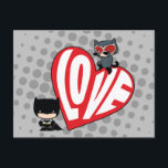 Postal Chibi Catwoman salta sobre Batman<br><div class="desc">Echa un vistazo a Chibi Catwoman posteando en la Chibi Batman en este adorable gráfico,  presentando un corazón rojo gigante con la palabra "Amor".</div>