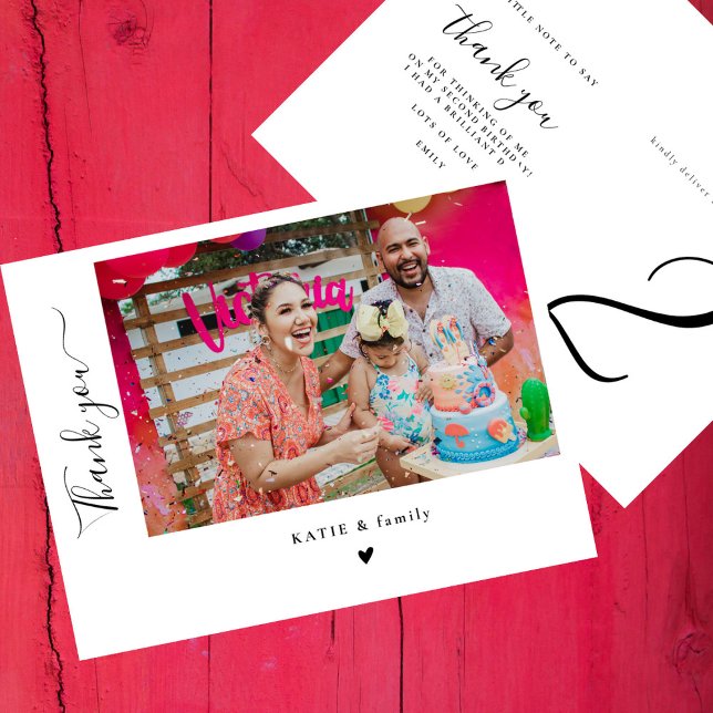 Postal Chic Letra a Mano Foto Fiesta de Cumpleaños Gracia (Subido por el creador)