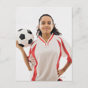 Postal Chica adolescente sosteniendo una pelota de fútbol
