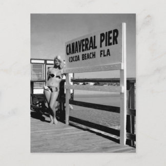 Postal Chica de bikini en Canaveral Pier Cocoa Beach Flor