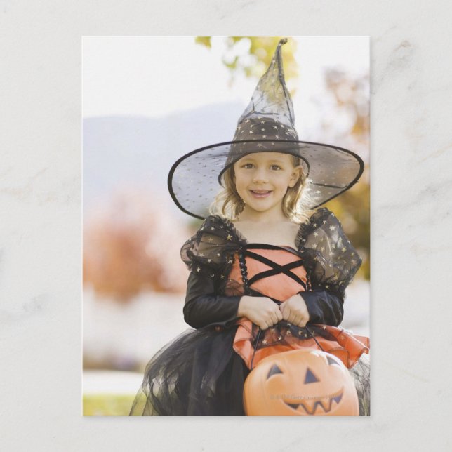 Postal Chica disfrazado de Halloween (Anverso)