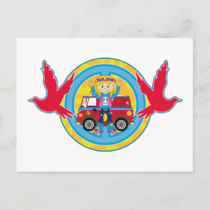 Postal Chica hippie con camioneta Camper y palomas