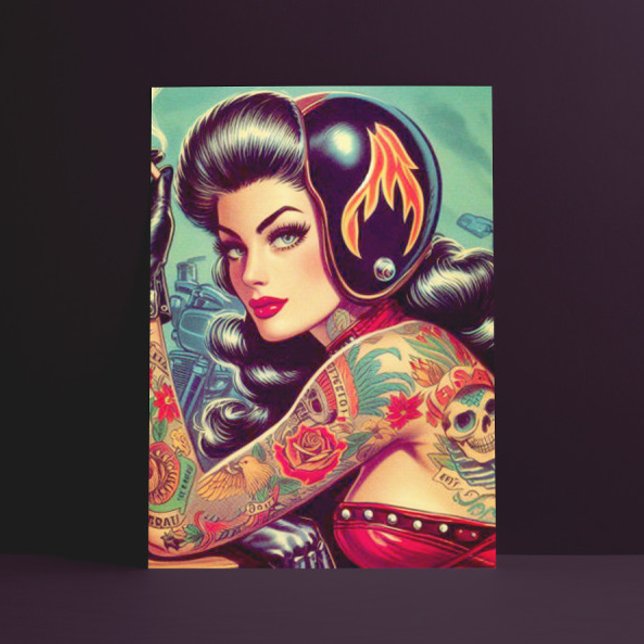 Postal Chica Retro Biker (Subido por el creador)