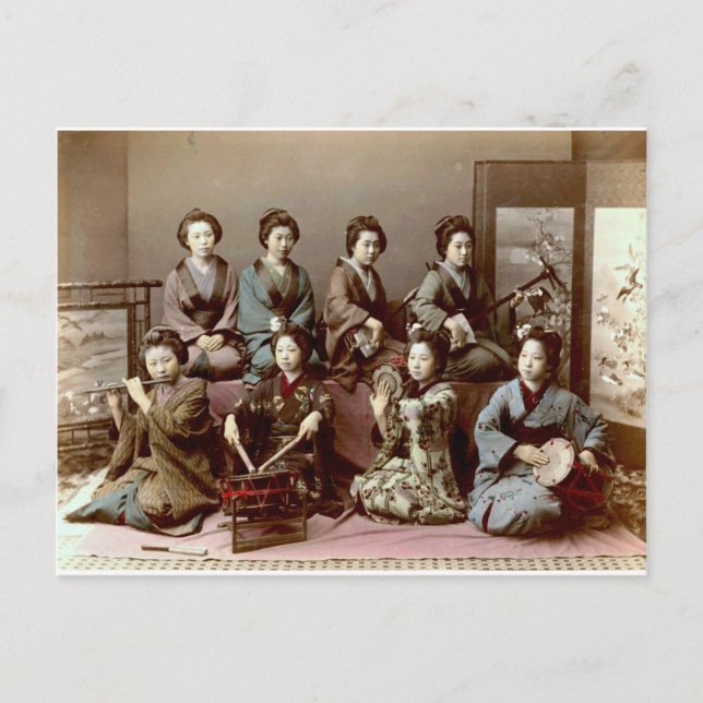 Postal Chicas de Geisha jugando instrumentos - Kusakabe K (Anverso)