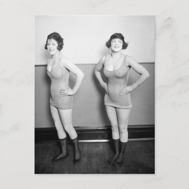 Postal Chicas del coro semidesnudas, 1920 (Anverso)