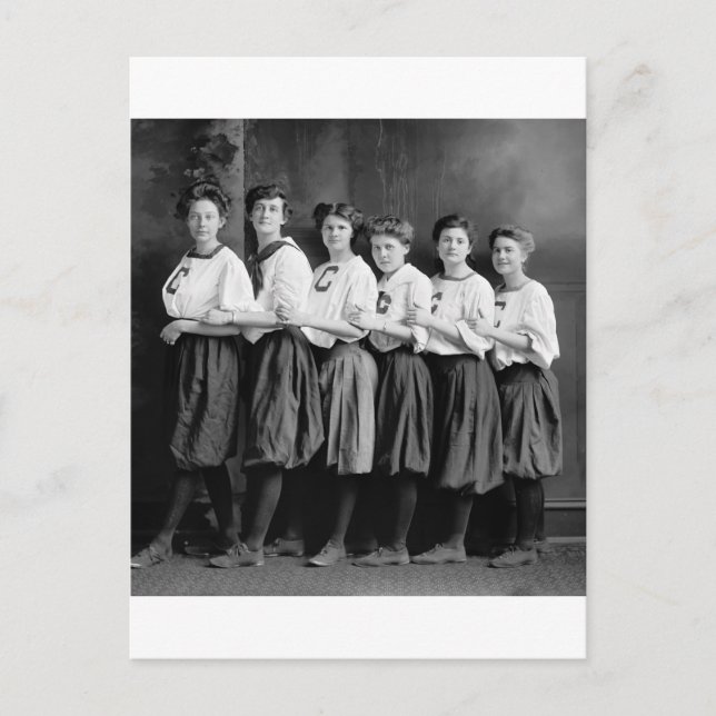 Postal Chicas en Bloomers, a principios del siglo XX (Anverso)