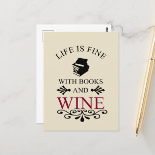 Postal cita divertida para amante de los libros y el vino