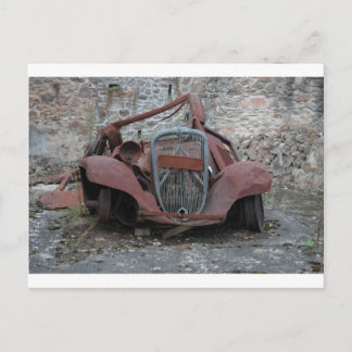 Postal Citroen en Oradour Francia