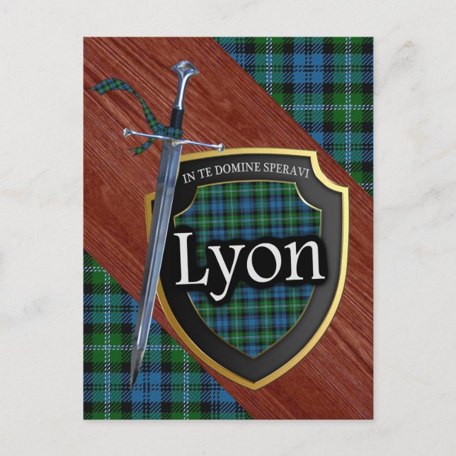 Postal Clan Lyon Tartan Sword & Shield (Anverso)