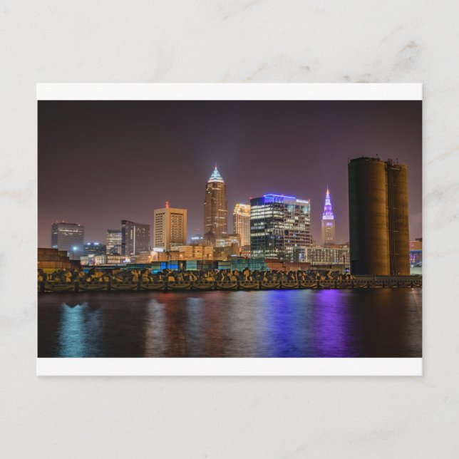 Postal Cleveland Skyline de noche (Anverso)