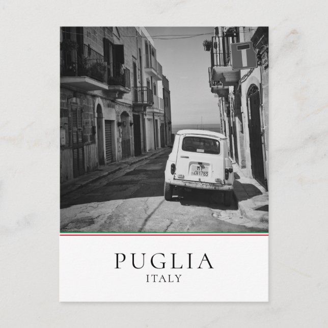 Postal Coche viejo en una calle de Italia en blanco y neg (Anverso)