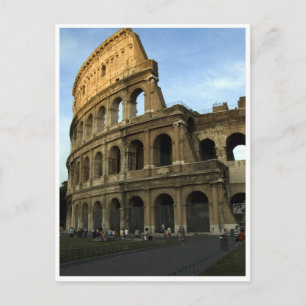 Postal Coliseo al atardecer