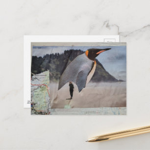Postal Collage surrealista de pingüino en la playa