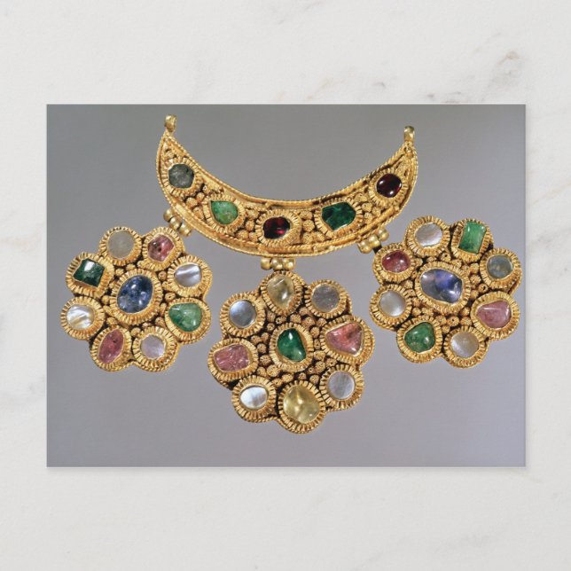 Postal Collar en forma de media luna con colgantes (Anverso)