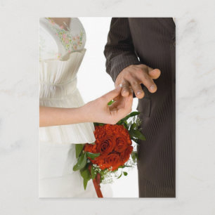 Postal Colocar el anillo en el dedo