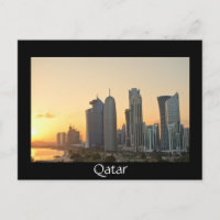 Colorida puesta de sol sobre Doha, Qatar