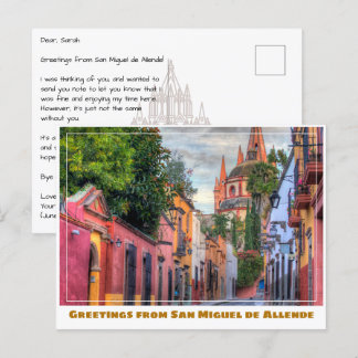 Postal Coloridas casas e iglesia de San Miguel de Allende