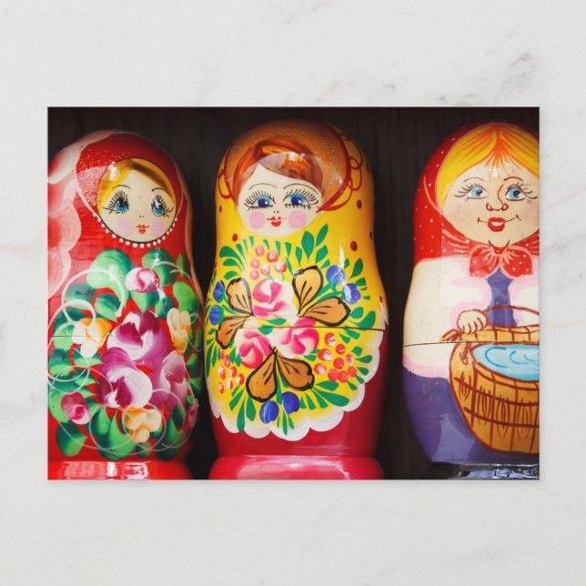 Postal Coloridas muñecas Matryoshka (Anverso)