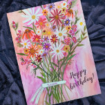 Postal Colorido Daisy Bouquet Feliz cumpleaños<br><div class="desc">Personalizar esta tarjeta con un nombre especial y tu propio texto en la parte posterior! ¡Revisa mi tienda para más!</div>