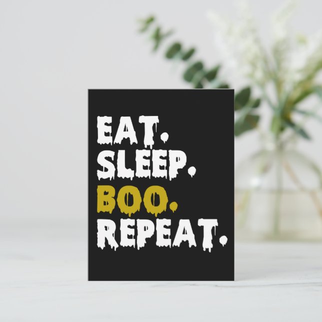 Postal Come Duerme Boo Repite - Divertido Halloween 2022 (Anverso de pie)