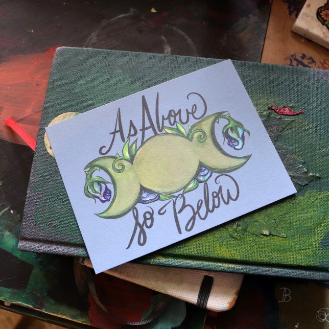 Postal Como arriba es abajo arte pagano de triple Luna    (Subido por el creador)