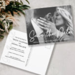 Postal Compromiso De Fotos Con Guión Moderno Ahorra La Fe<br><div class="desc">Personalizar con su propia foto en esta postal del boda "Save the Date". Anuncie su compromiso,  personalice los nombres (novios y novios),  ubicación,  redacción,  dirección de retorno,  sitio web de boda y firme con sus próximos detalles de boda. ¡Enhorabuena! Avísame si necesitas ayuda con este diseño.</div>
