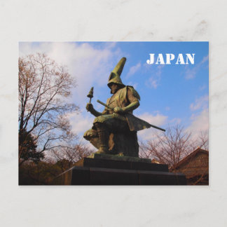 Postal con estatua de Samurai japonesa