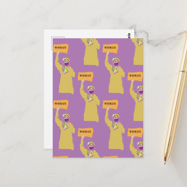 Postal con mujer afgana sosteniendo cartel de prot (Anverso/Reverso In Situ)