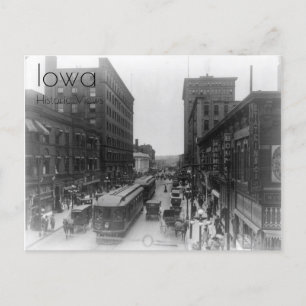 Postal con vistas al centro de Moines en 1910