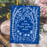 Postal CONDOLENCIAS Floral Whimsical Sketch Doodle Lo Sie<br><div class="desc">Dulce dibujo de viñas de flores silvestres para mandar condolencias a alguien. Haga clic en "personalizar" para editar el texto y en "editar con la herramienta de diseño" para ajustar las fuentes, los colores y las colocaciones. También puede cambiar el color de fondo o consultar mi tienda para ver más...</div>