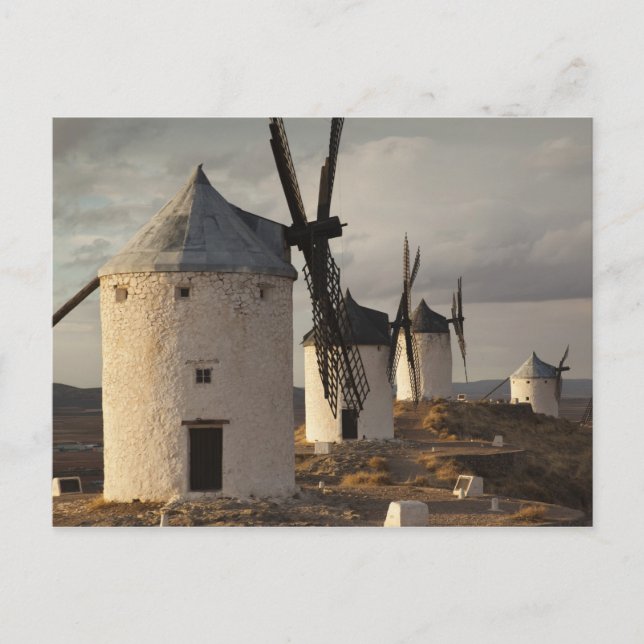 Postal Consuegra, antiguos molinos de viento de La Mancha (Anverso)