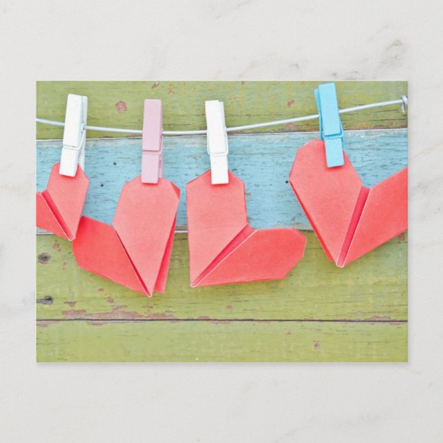 Postal Corazón De Papel Colgando En La Ropa (Anverso)