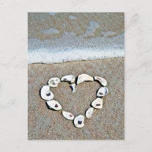 Postal Corazón de playa en las marismas