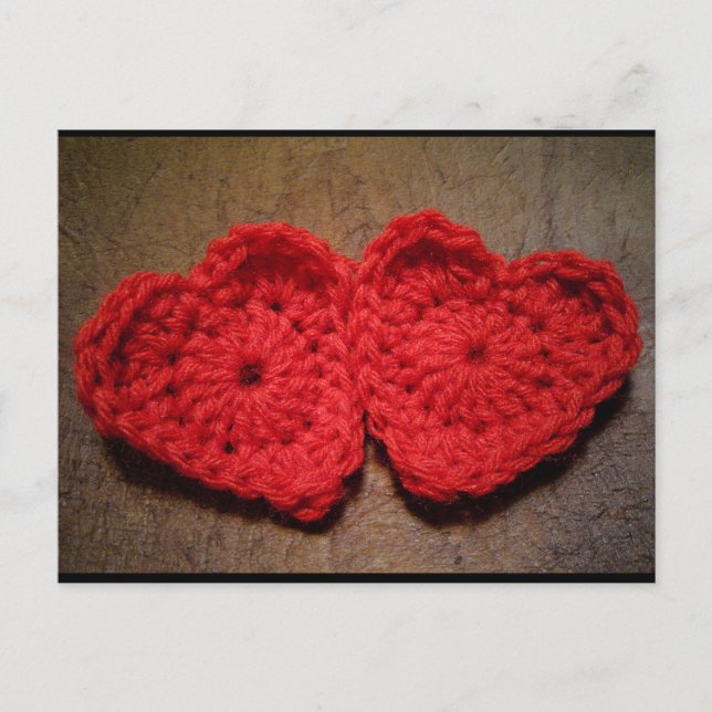 Postal Corazones crochet yarn hechos a mano en madera (Anverso)