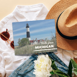 Postal Costa de Michigan con faro