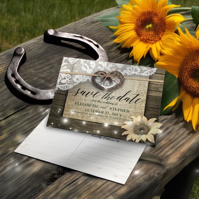 Postal Couple Horseshoes Sunflower Wood Boda Save Date (Subido por el creador)