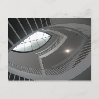 Postal Crazy Staircase Mirando