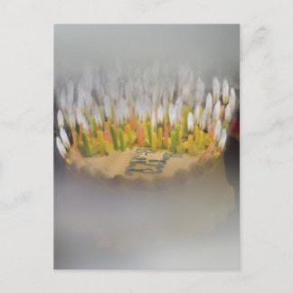 Postal ¡Creo que vamos a necesitar un pastel de cumpleaño