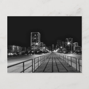 Postal Cruzando el puente de la 9ª Calle de noche